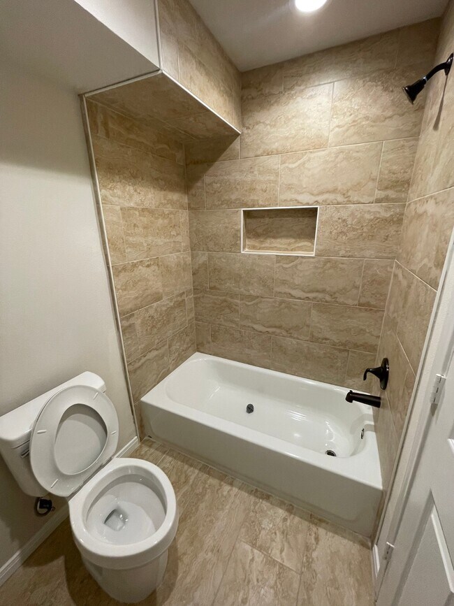 Building Photo - 13122 Stillington Dr