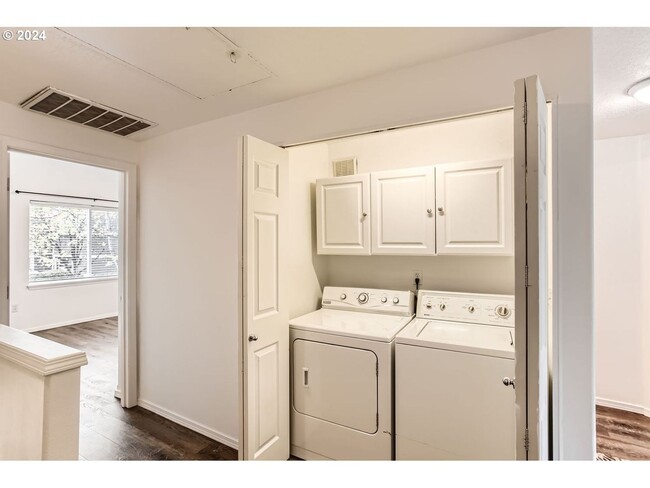 Building Photo - Charming Two-Story Home with Open Layout, ...