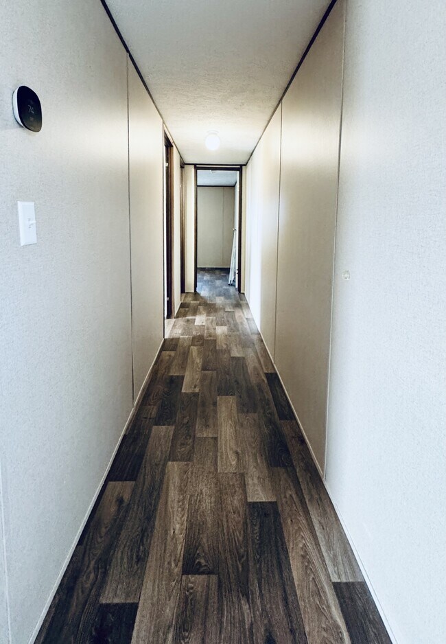 Building Photo - 108 Blissful Ct