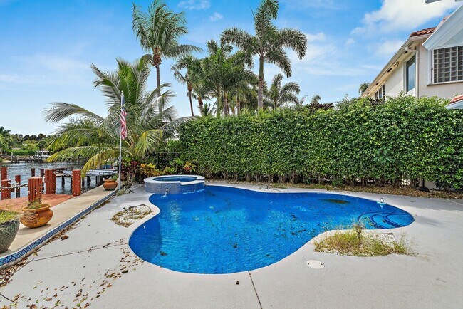 Building Photo - 702 Maritime Way