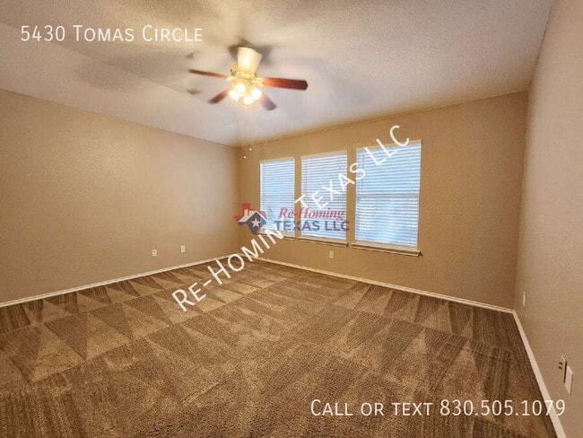 Building Photo - 5430 Tomas Cir.