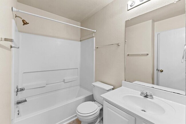 Building Photo - 5508 Tabby Cove