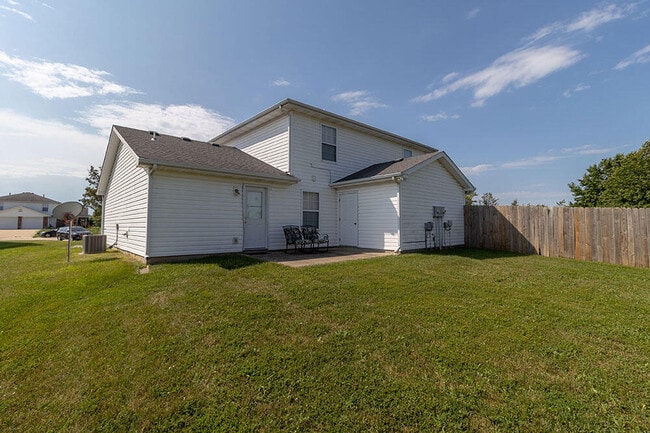 Building Photo - 1507 Native Dancer Ct