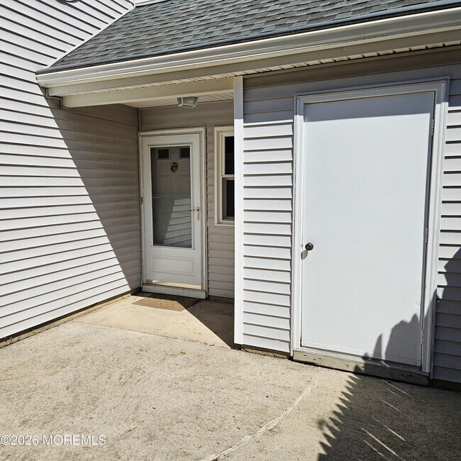 Building Photo - 3 Millay Ct