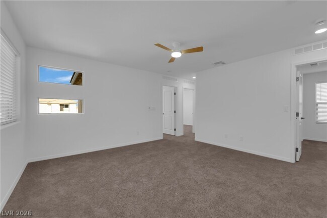 Building Photo - 10263 Estancia Hl St