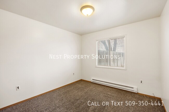 Building Photo - 1225 Arlington Dr