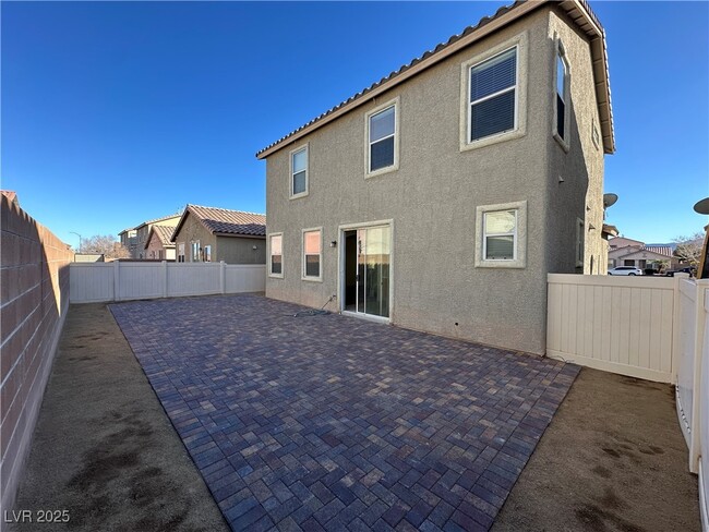 Building Photo - 6824 Frances Celia Ave