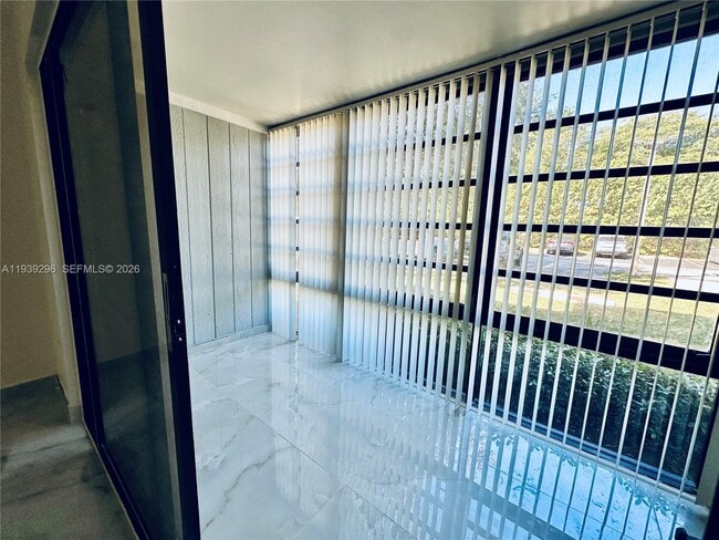 Building Photo - 9703 Hammocks Blvd