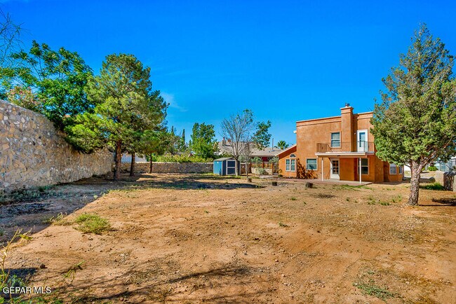 Building Photo - 10917 Loma Alta Pl