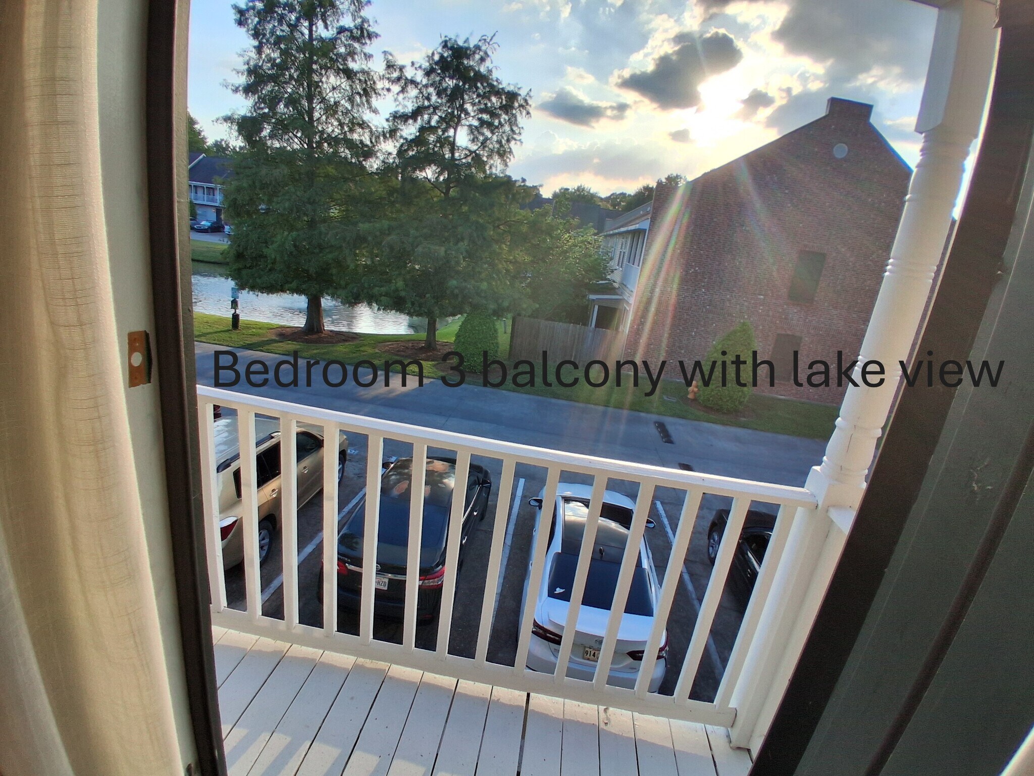 Building Photo - 5203 Arlington Ct