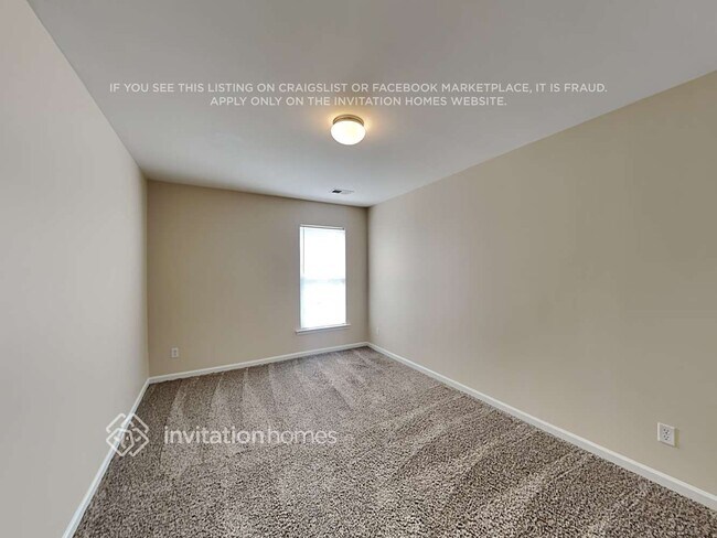 Building Photo - 3009 Azalea Hills Dr