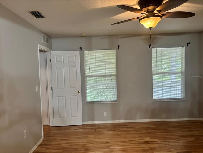 Building Photo - 4390 NE 140th Ct