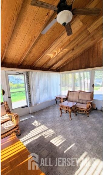 Building Photo - 29 Ventnor Dr