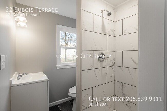 Building Photo - 22 Dubois Terrace