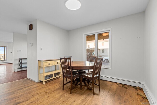 Building Photo - 115 Maryland Ave