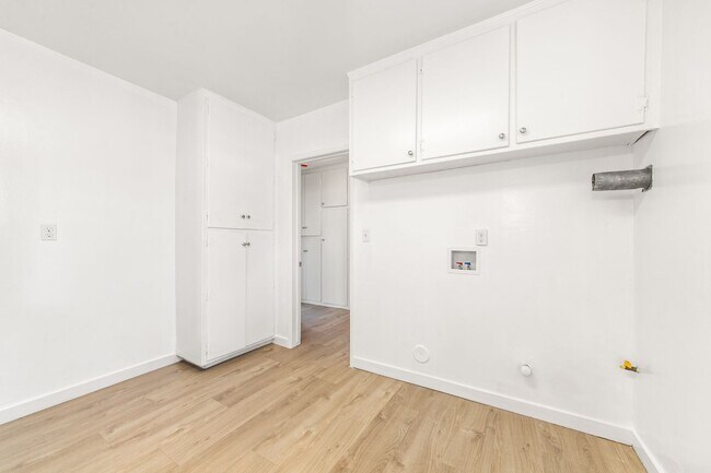 Building Photo - 2222 248th St