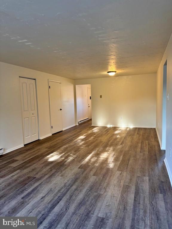 Building Photo - 2009 N Susquehanna Trail