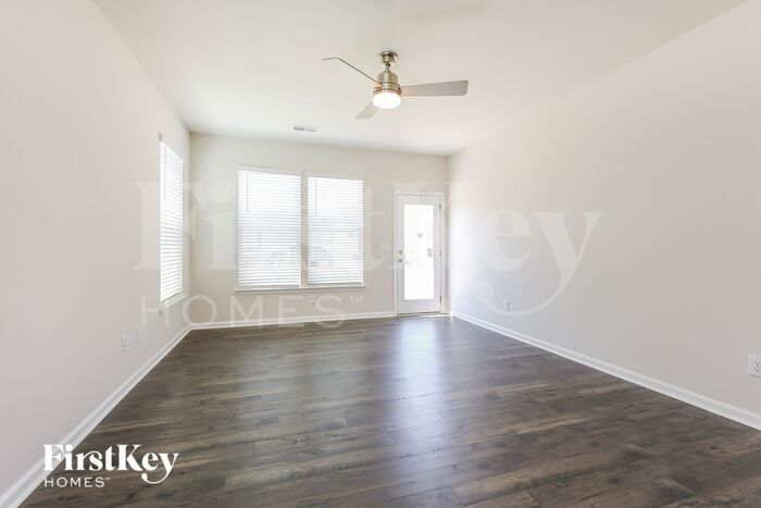 Building Photo - 611 Goldburn Wy