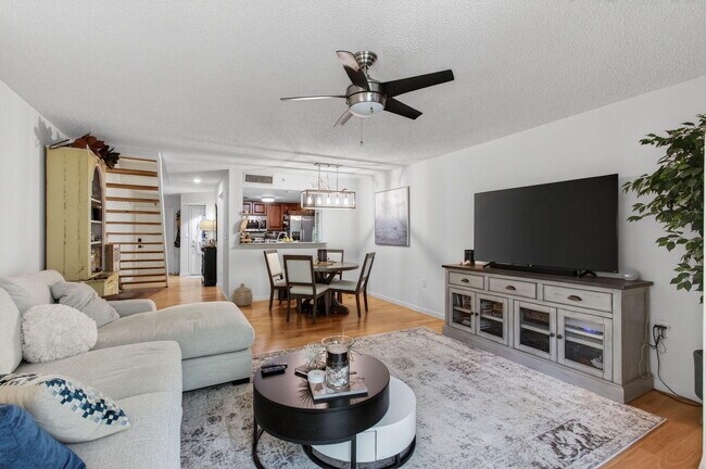 Building Photo - 1100 Scotia Dr