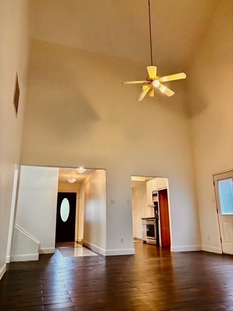 Building Photo - 23915 Floragate Dr