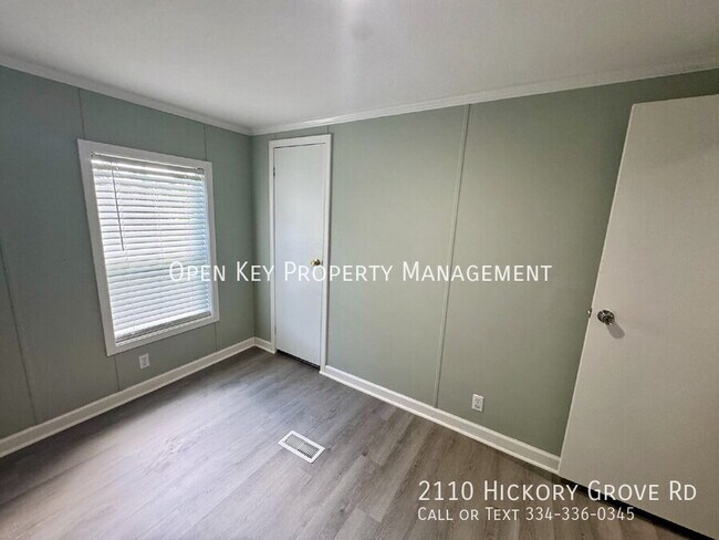Building Photo - 2110 Hickory Grove Rd