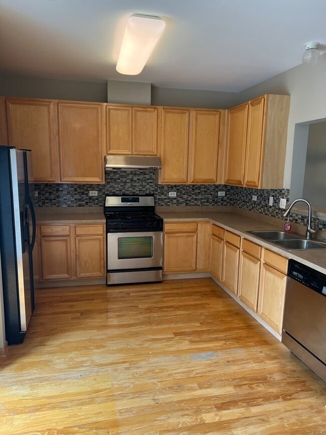 Building Photo - 863 Pheasant Trail