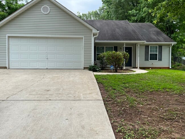 Primary Photo - 999 Dixie Dr