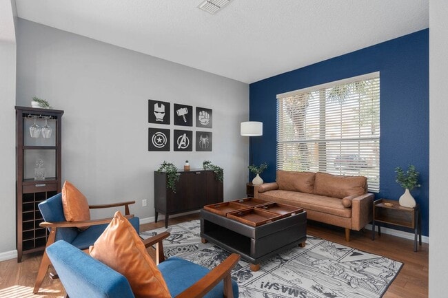 Building Photo - 248 Carrera Ave