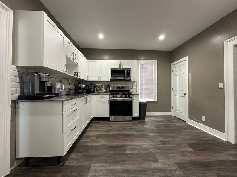 New Kitchen - 1437 Park Ave