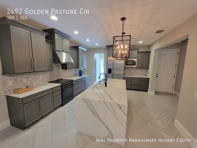 Building Photo - 2492 Golden Pasture Cir