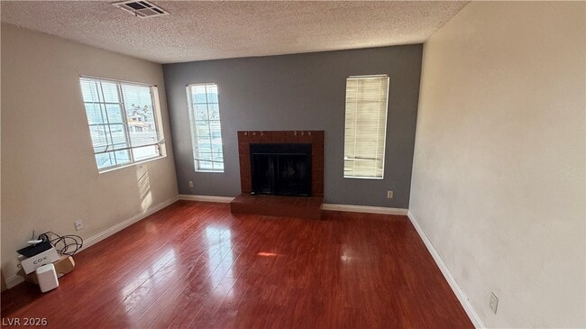 Building Photo - 2754 Aarondavid Dr