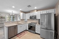 Building Photo - 709 Gazebo Cir