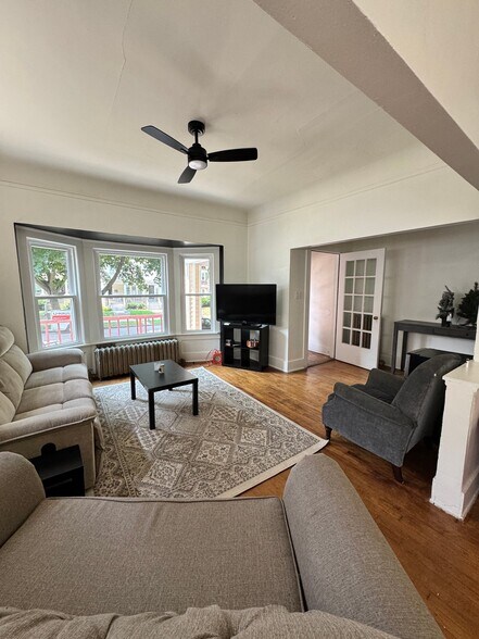 Building Photo - 2970 N Murray Ave