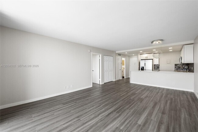Building Photo - 16740 NE 9th Ave