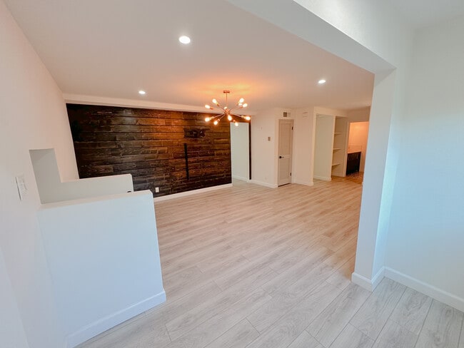 Floorplan - 4251 Duquesne Ave