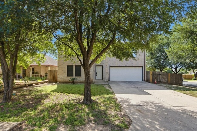 Building Photo - 7900 Rosenberry Dr