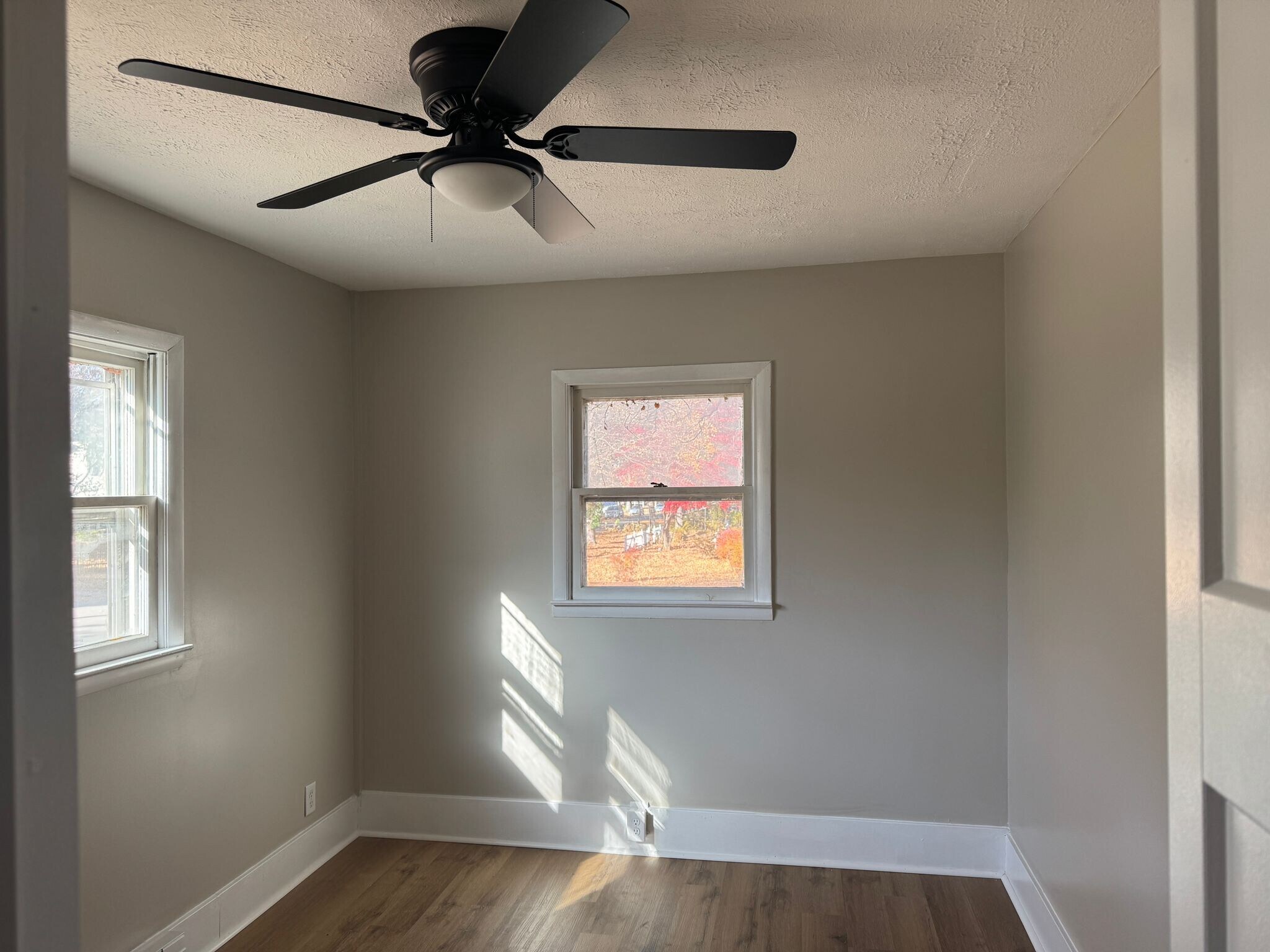 Building Photo - 500 S Douglas Ave