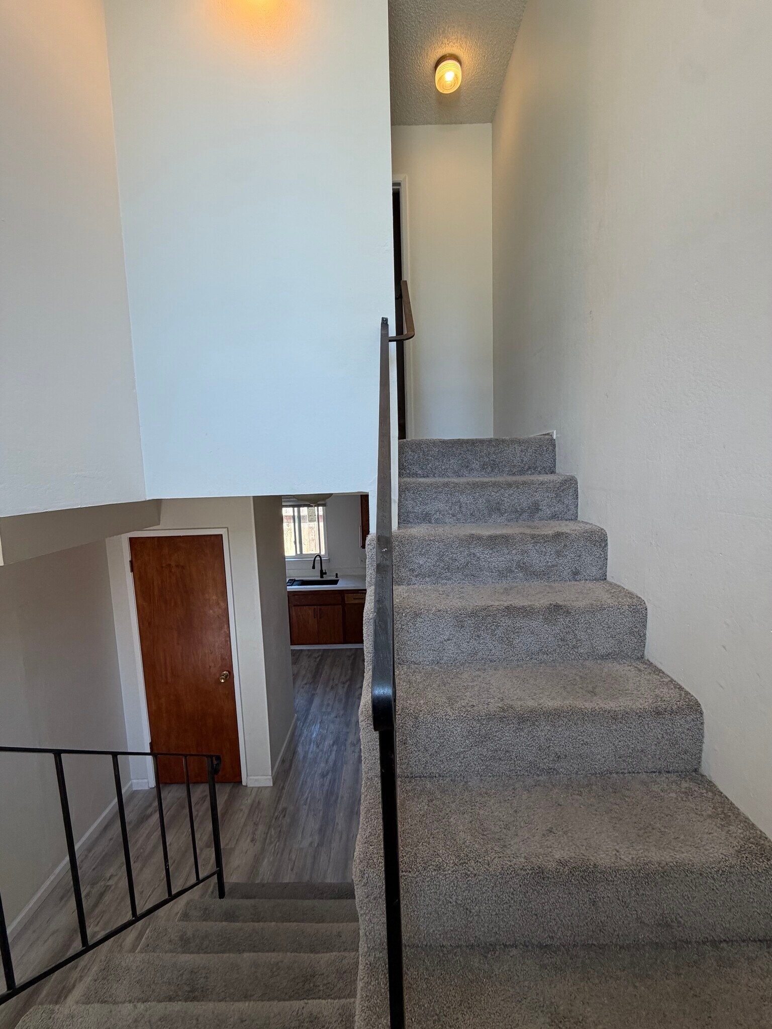 Building Photo - 85 El Toro Ct