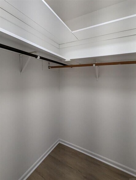 Building Photo - 2629 Old Orchard Ln