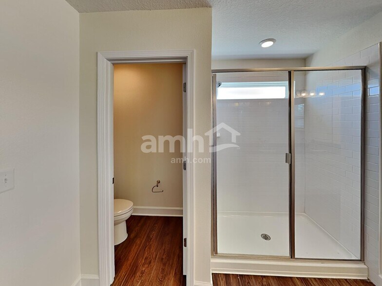 Building Photo - 105 Moultrie Crossing Ln