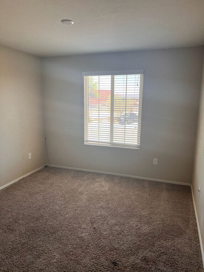 Building Photo - 16023 S Camino Casal