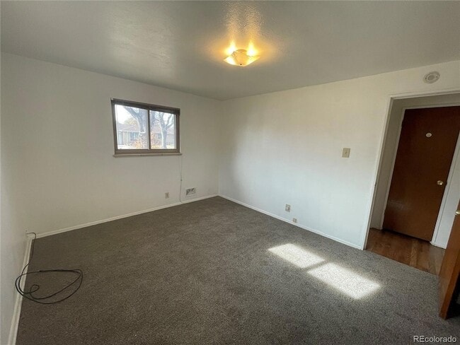 Building Photo - 3086 Victor St