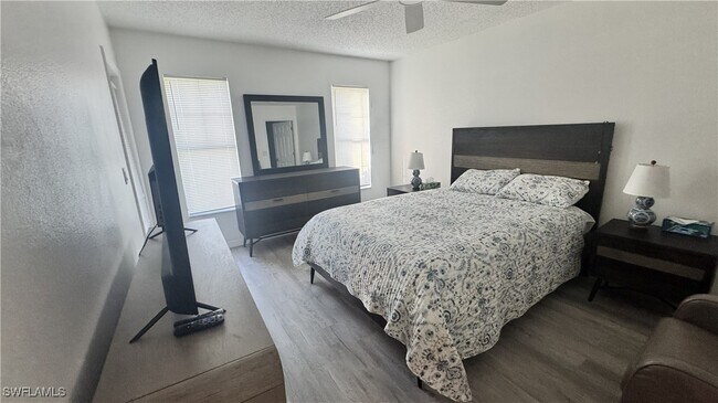 Building Photo - 5339 Treetops Dr