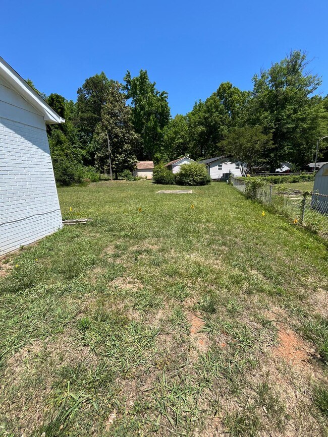 Building Photo - 3510 Cypress Pond Dr