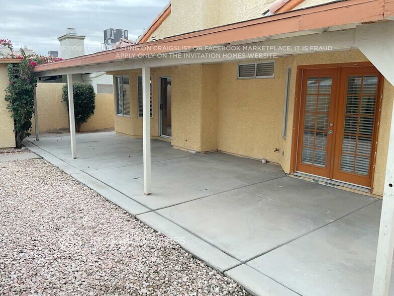 Building Photo - 6256 Small Point Dr