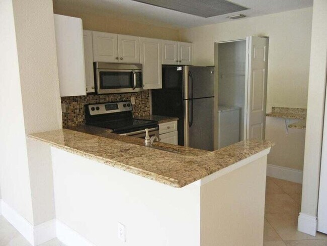 Building Photo - 2813 Grande Pkwy