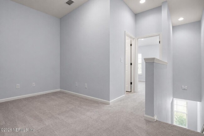 Building Photo - 6150 High Tide Blvd