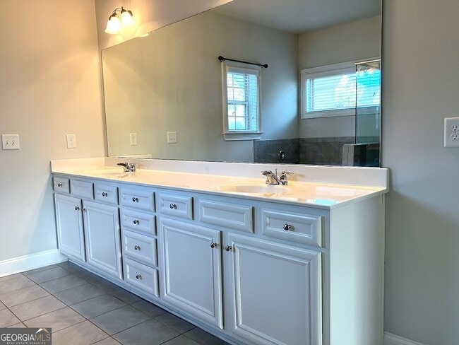 Building Photo - 3733 Dragon Fly Ln SE