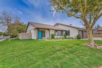 Building Photo - Lovely West Quartz Hill 3 Bedroom Home w/RV Large Covered Patio Award Winning Schools