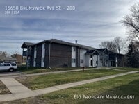 Building Photo - 16650 Brunswick Ave SE